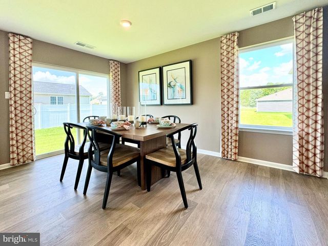 1309 FAIRVIEW LN, Salisbury, MD 21801