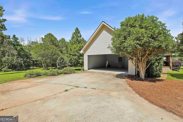 239 Ebenezer Church Road, Fayetteville, GA 30215