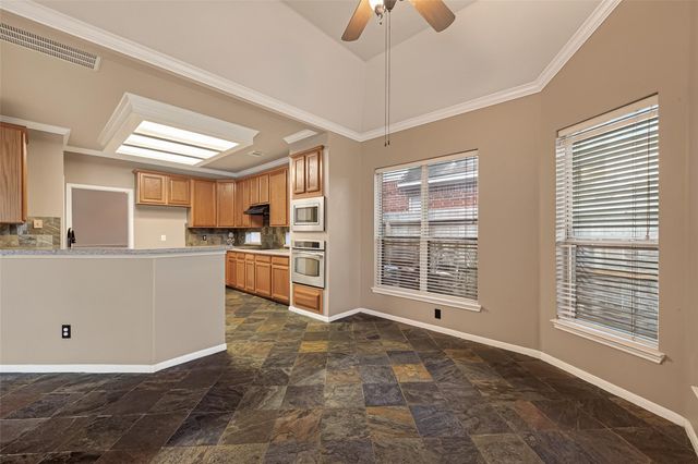 1414 Pecan Crossing Drive, Richmond, TX 77406
