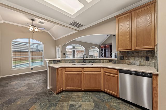 1414 Pecan Crossing Drive, Richmond, TX 77406