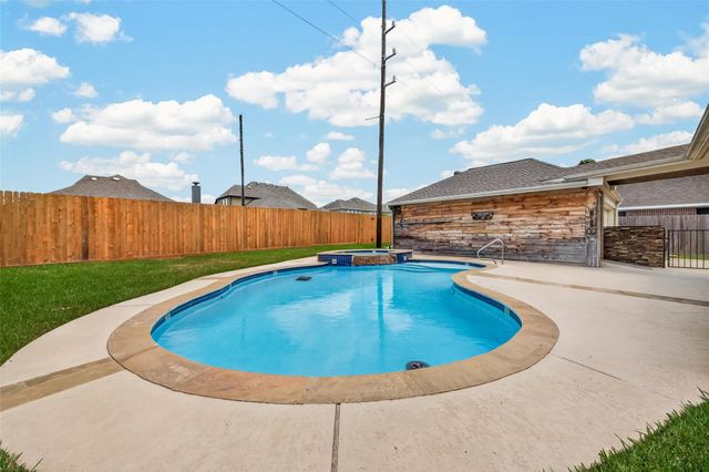 1414 Pecan Crossing Drive, Richmond, TX 77406