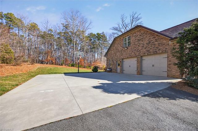 1310 Kilkenny Lane, Rural Hall, NC 27045