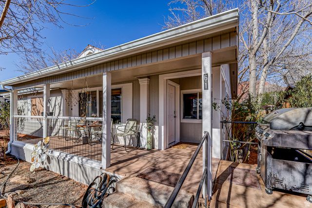 61 E 490 S, Ivins, UT 84738