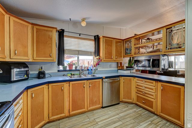 61 E 490 S, Ivins, UT 84738