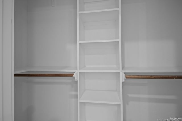 131 Chicago, San Antonio, TX 78210