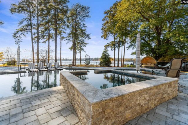 512 Stucks Point Drive, Chapin, SC 29036