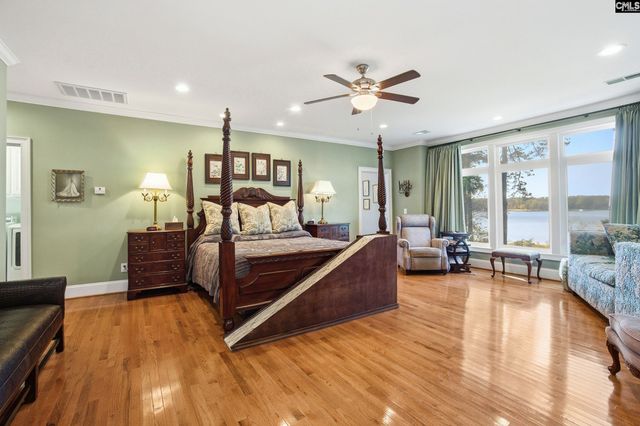 512 Stucks Point Drive, Chapin, SC 29036