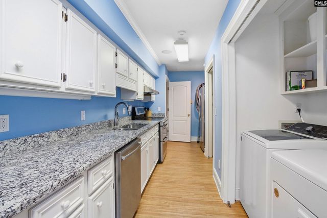 512 Stucks Point Drive, Chapin, SC 29036