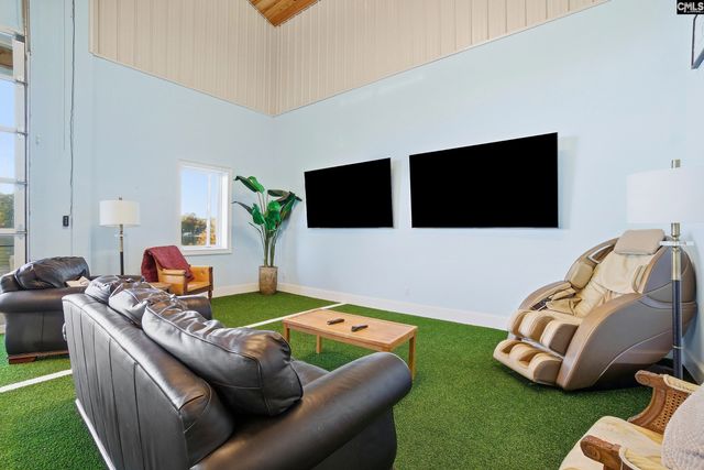 512 Stucks Point Drive, Chapin, SC 29036