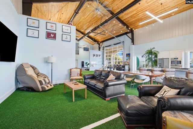 512 Stucks Point Drive, Chapin, SC 29036