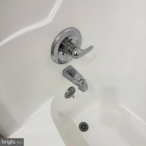 603 SILVER CT, Hamilton, NJ 08690