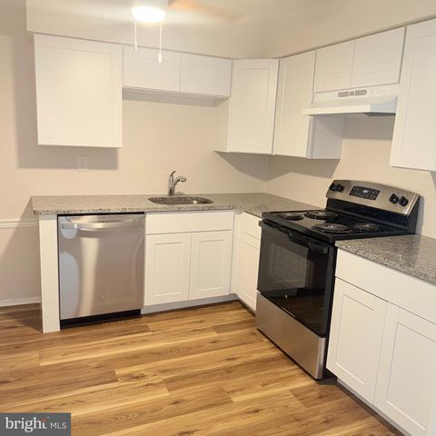603 SILVER CT, Hamilton, NJ 08690