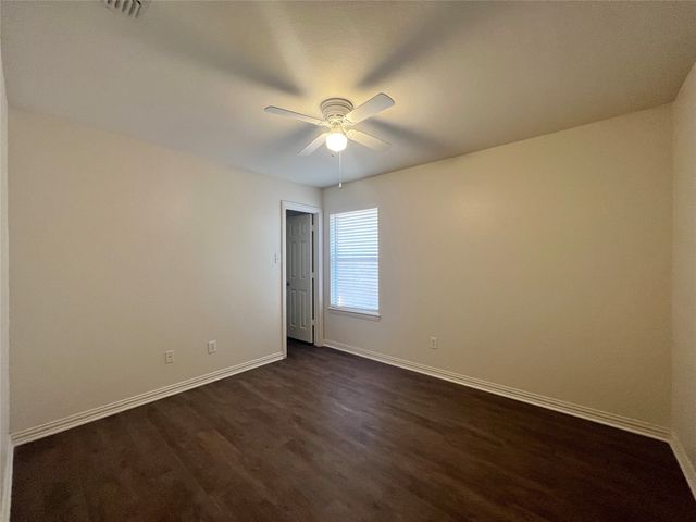 3236 Crofton Drive, Fort Worth, TX 76137