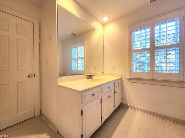 509 Cavalier DR, Virginia Beach, VA 23451