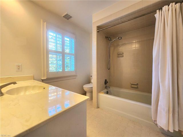 509 Cavalier DR, Virginia Beach, VA 23451