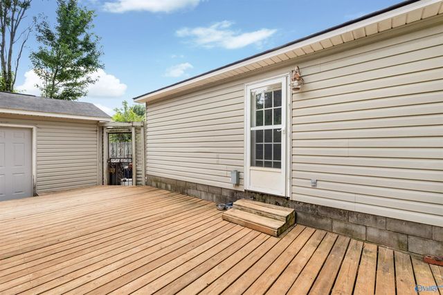 4 Robin Court, Hartselle, AL 35640