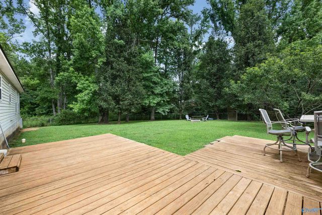 4 Robin Court, Hartselle, AL 35640