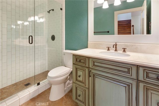 1807 Port Tiffin Place, Newport Beach, CA 92660