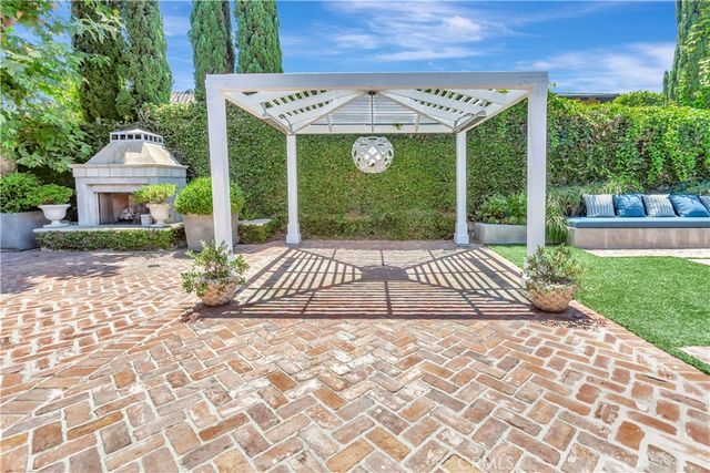 1807 Port Tiffin Place, Newport Beach, CA 92660