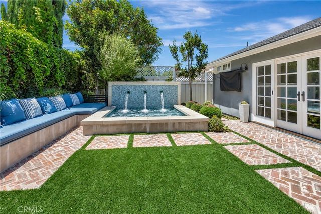 1807 Port Tiffin Place, Newport Beach, CA 92660