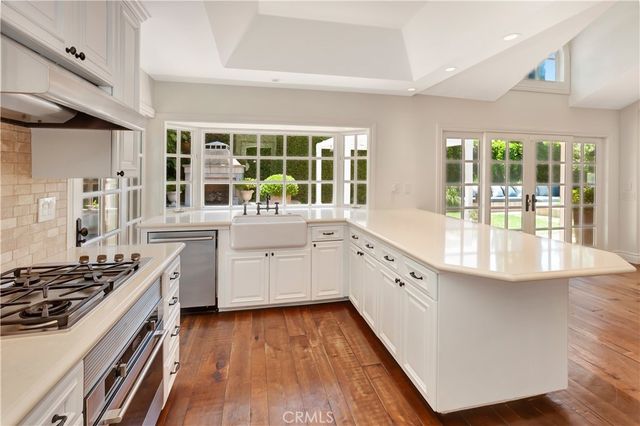 1807 Port Tiffin Place, Newport Beach, CA 92660