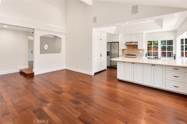 1807 Port Tiffin Place, Newport Beach, CA 92660