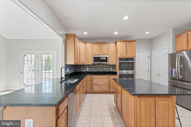 212 WOOD LANDING RD, Fredericksburg, VA 22405