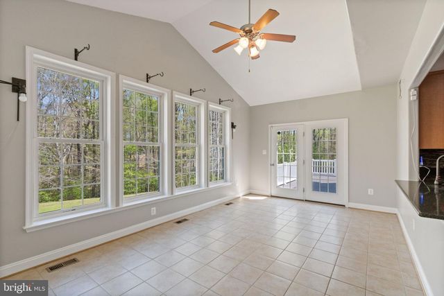 212 WOOD LANDING RD, Fredericksburg, VA 22405