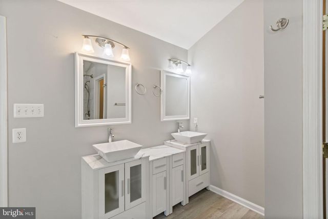 212 WOOD LANDING RD, Fredericksburg, VA 22405