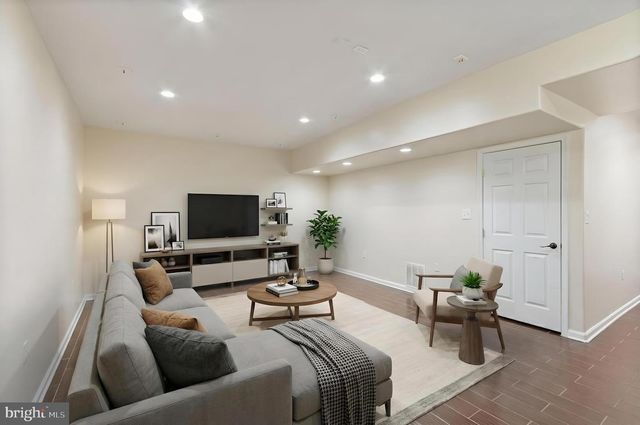 212 WOOD LANDING RD, Fredericksburg, VA 22405