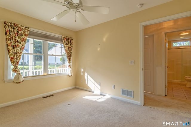 26 Laurel Ridge 26, East Hampton, CT 06424