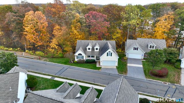 26 Laurel Ridge 26, East Hampton, CT 06424
