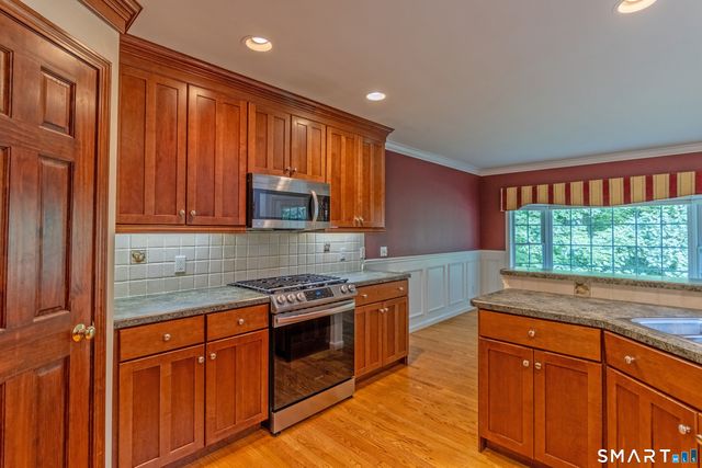 26 Laurel Ridge 26, East Hampton, CT 06424