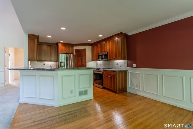 26 Laurel Ridge 26, East Hampton, CT 06424