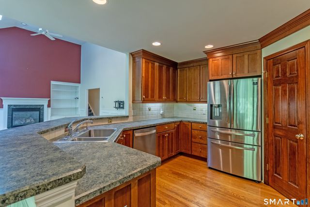 26 Laurel Ridge 26, East Hampton, CT 06424