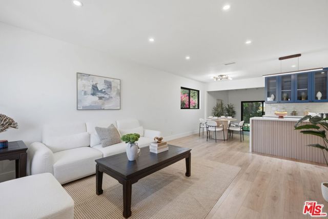 7801 Clearfield Avenue, Los Angeles, CA 91402