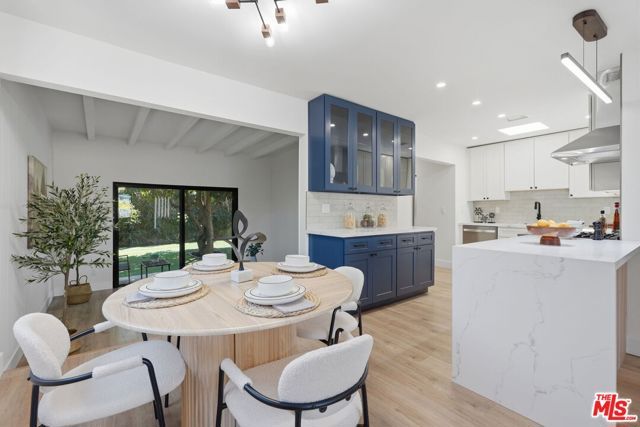 7801 Clearfield Avenue, Los Angeles, CA 91402