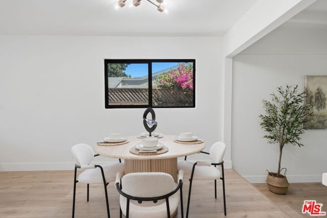 7801 Clearfield Avenue, Los Angeles, CA 91402