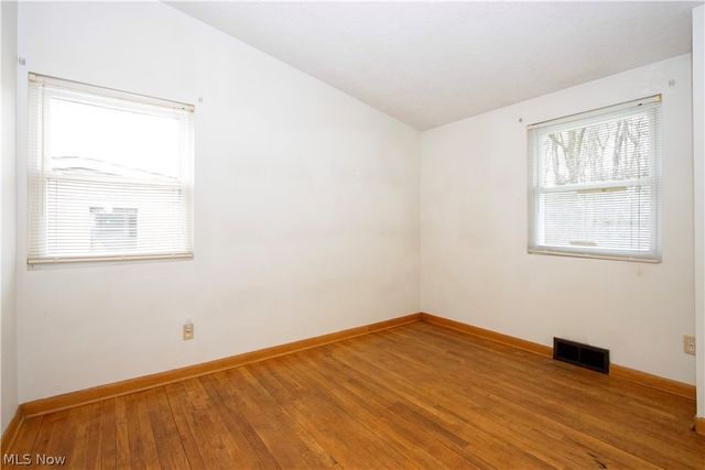 165 S hickin Avenue, Rittman, OH 44270