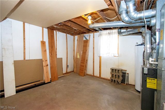 165 S hickin Avenue, Rittman, OH 44270