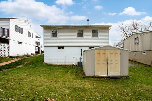 165 S hickin Avenue, Rittman, OH 44270