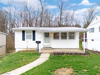165 S hickin Avenue, Rittman, OH 44270