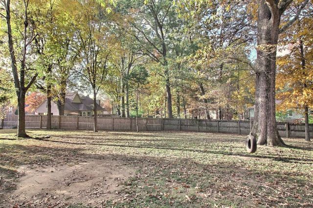 883 MERCERSBURG CV, Collierville, TN 38017