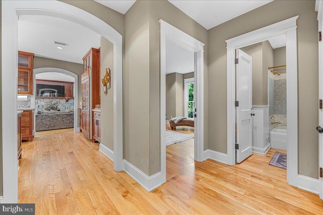 6614 81ST ST, Cabin John, MD 20818