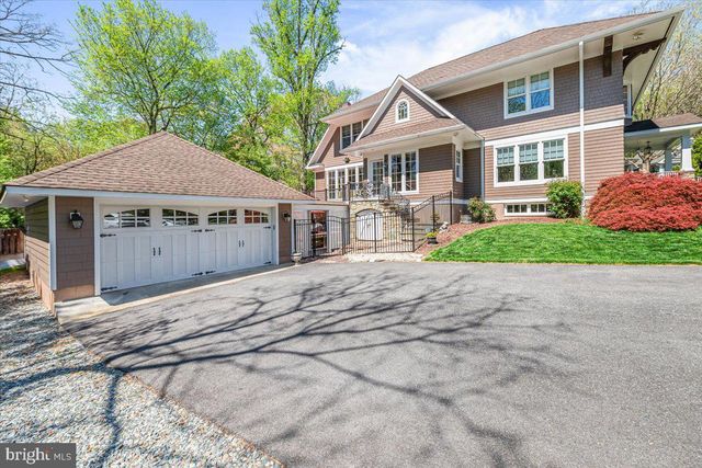 6614 81ST ST, Cabin John, MD 20818