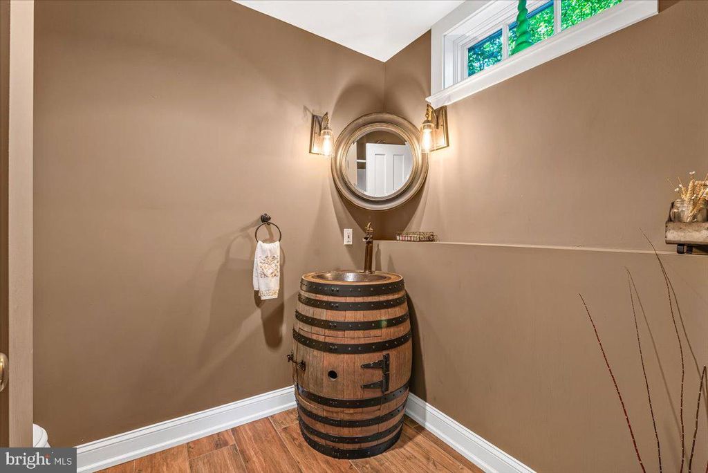 Image 50 of property listing at 6614 81ST ST, Cabin John, MD 20818