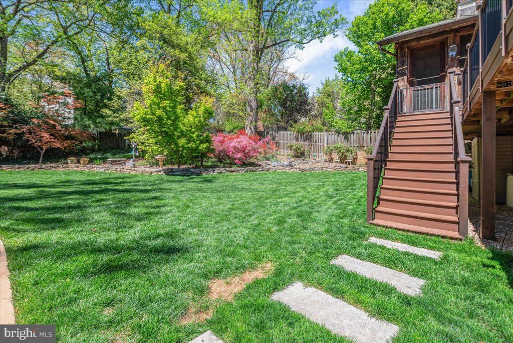 Image 53 of property listing at 6614 81ST ST, Cabin John, MD 20818