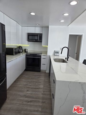 2170 Century Park East 607, Los Angeles, CA 90067
