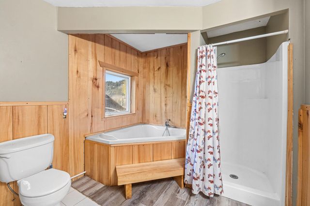 3115 Beardslee Rd, Kettle Falls, WA 99141