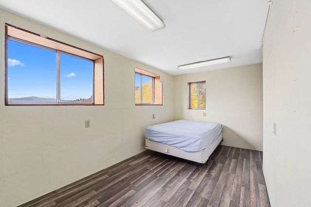 3115 Beardslee Rd, Kettle Falls, WA 99141